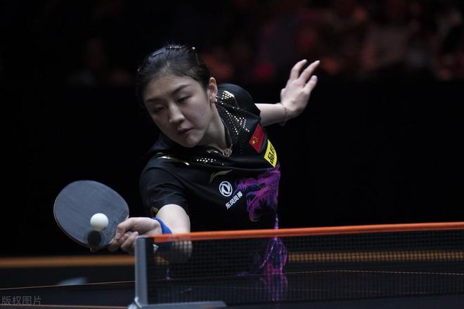 多重价值的 多重价值的