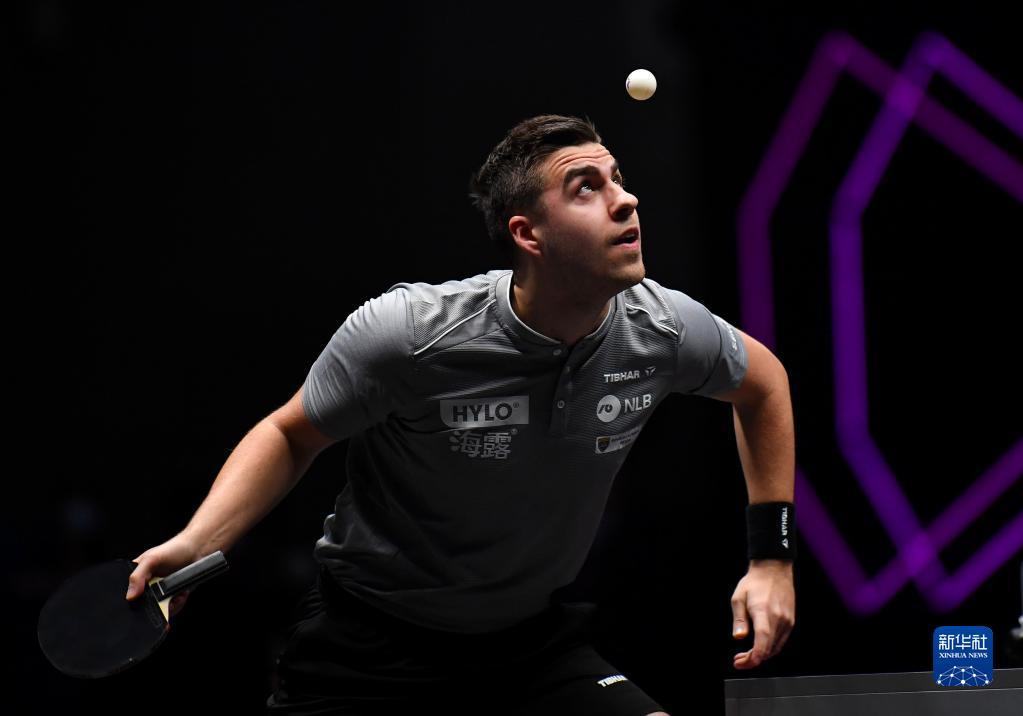 着全球球迷 着全球球迷